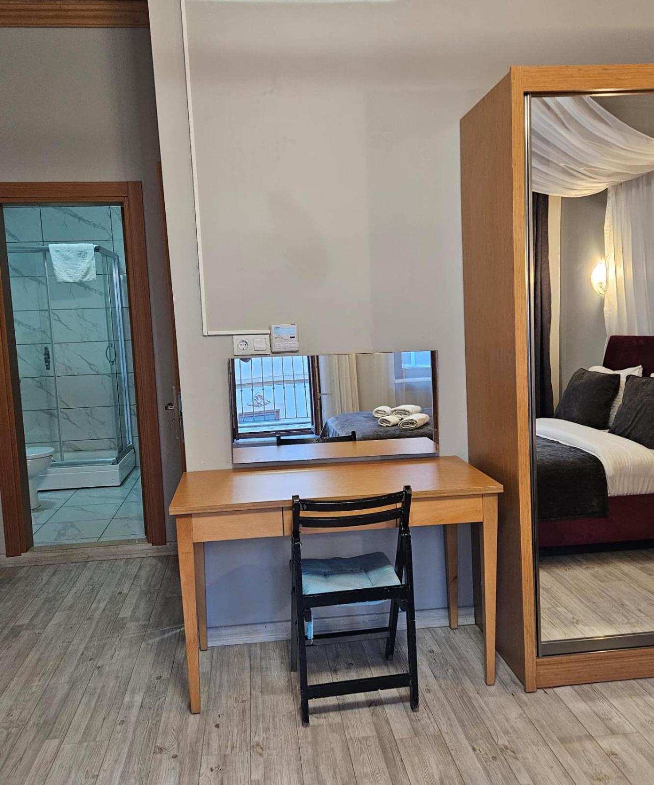 Otel Taxim 34