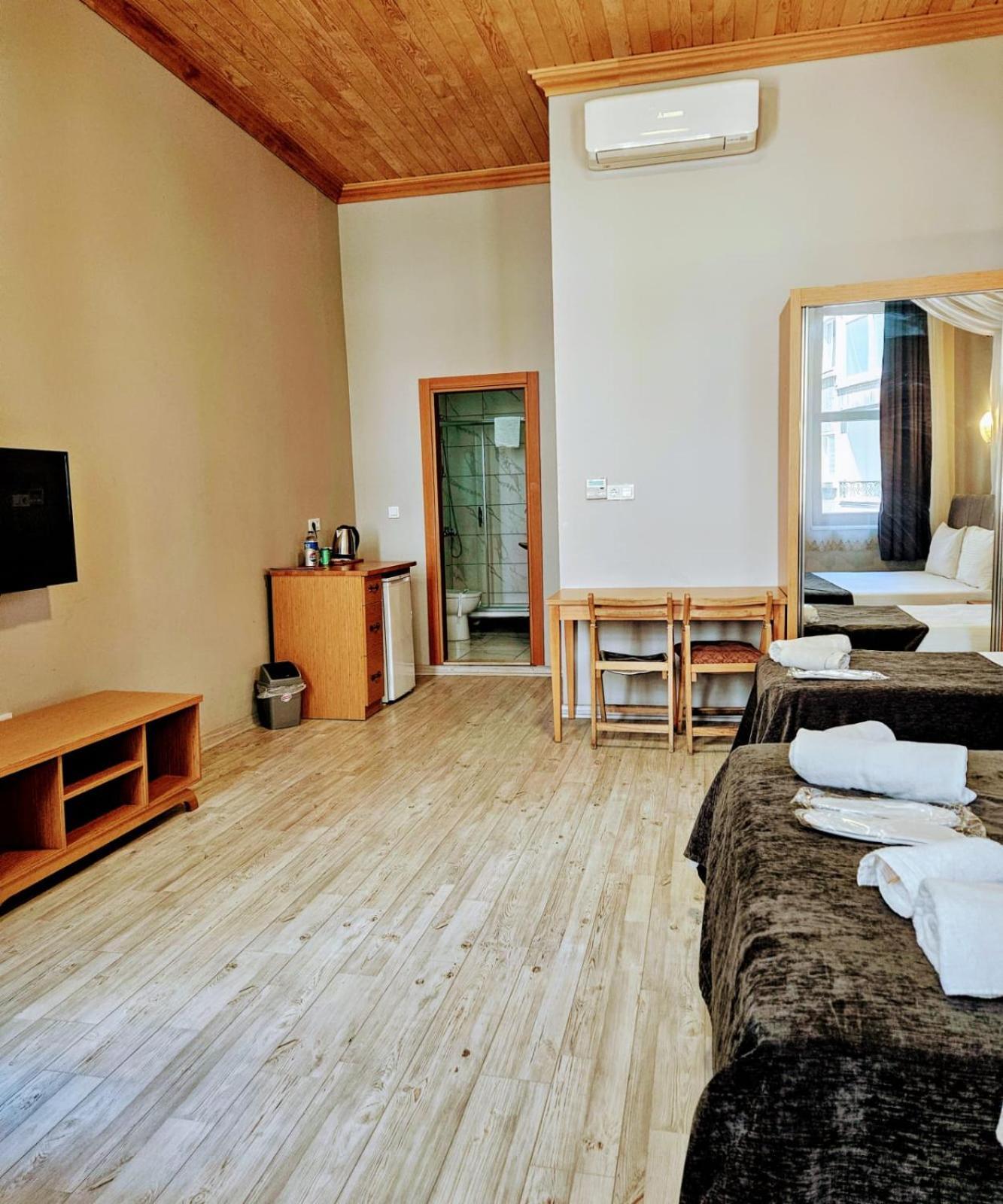 Otel Taxim 34